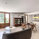 Ada